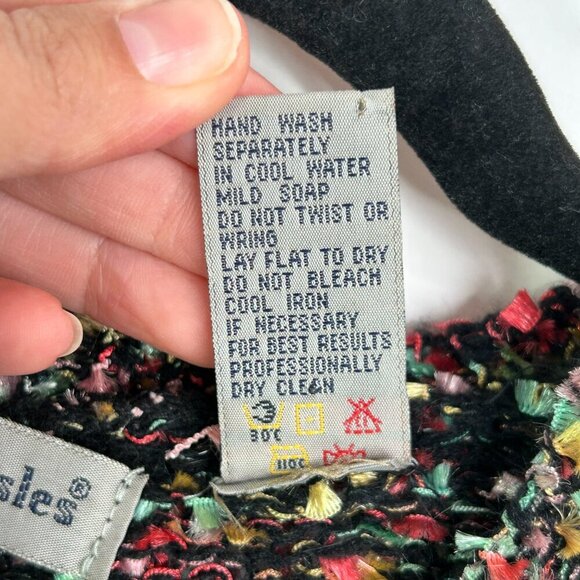 Northern Isles Women's Multi-Color Sweater Size XL - Picture 4 of 6